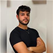 Laureato in Scienze Motorie per la Prevenzione e il Benessere